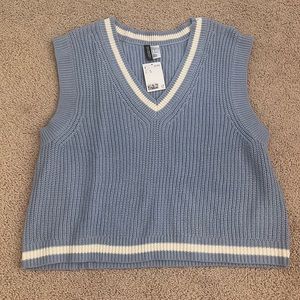 H&M Sweater Vest blue/white. Size XL. New with tags.